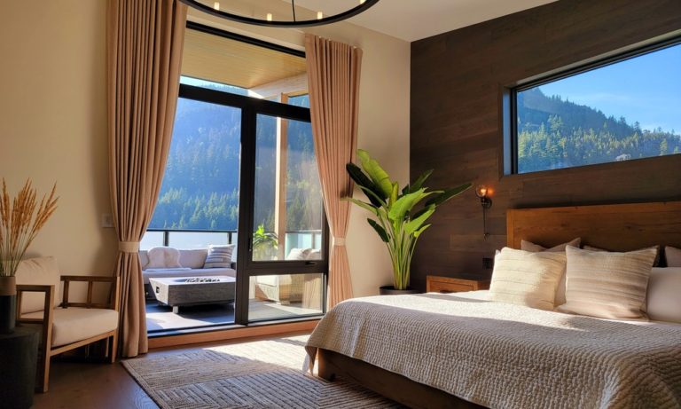 Wedge Mountain Lodge & Spa - Bed